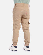 Jogger cargo niño con cordón ajustable