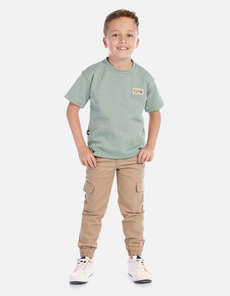 Jogger cargo niño con cordón ajustable