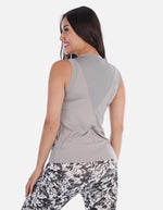 Camiseta deportiva mujer espalda cruzada