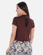 Camiseta deportiva mujer fit con tejido suave