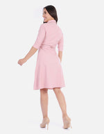 Vestido amplio con vuelo femenino