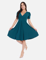 Vestido cruzado femenino manga corta