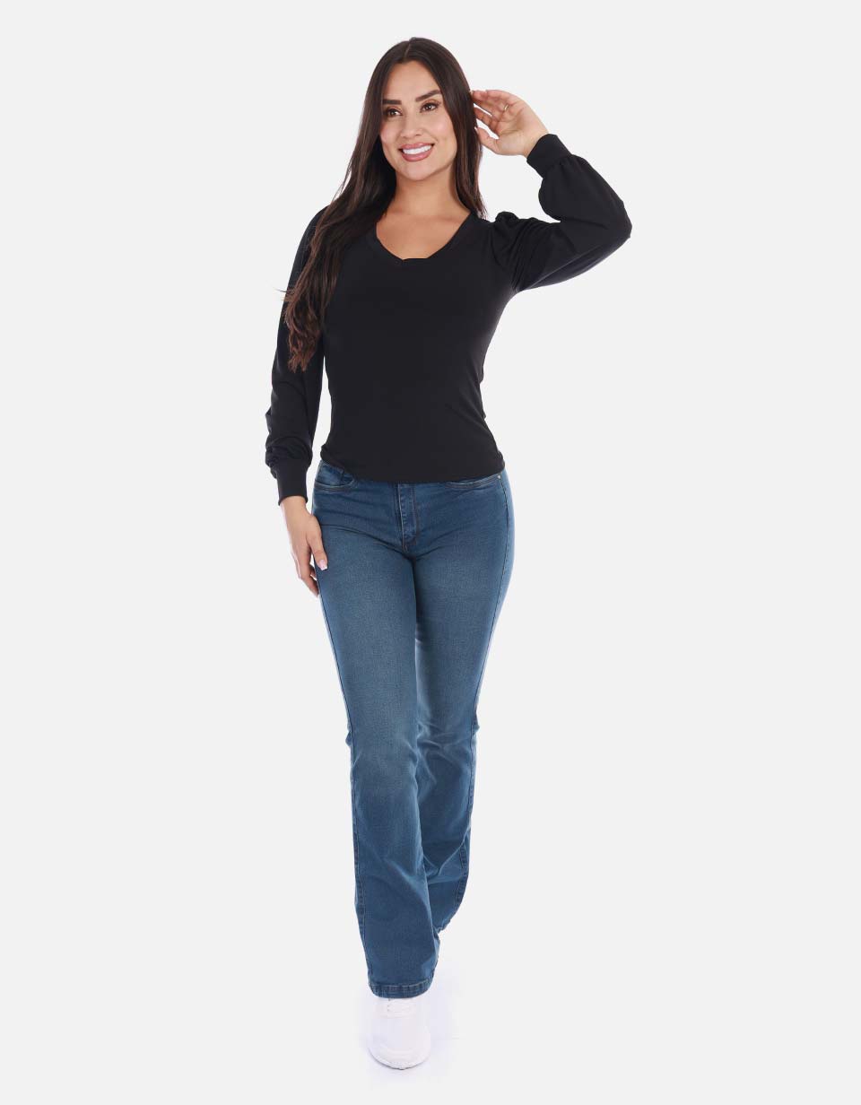 Blusa manga larga con diseño ajustado