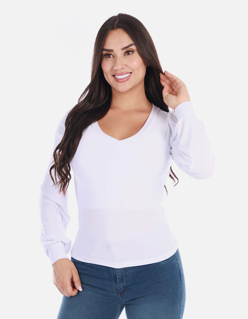Blusa manga larga con diseño ajustado