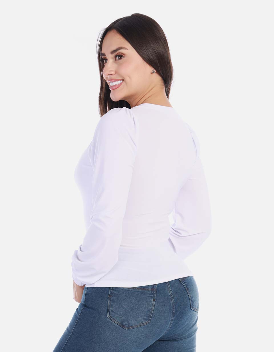 Blusa manga larga con diseño ajustado