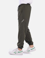 Jogger Hombre con diseño deportivo y moderno