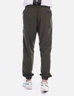 Jogger Hombre con diseño deportivo y moderno