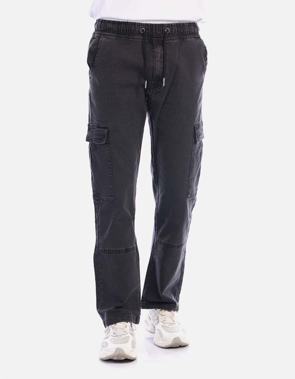 Pantalón hombre con estilo moderno
