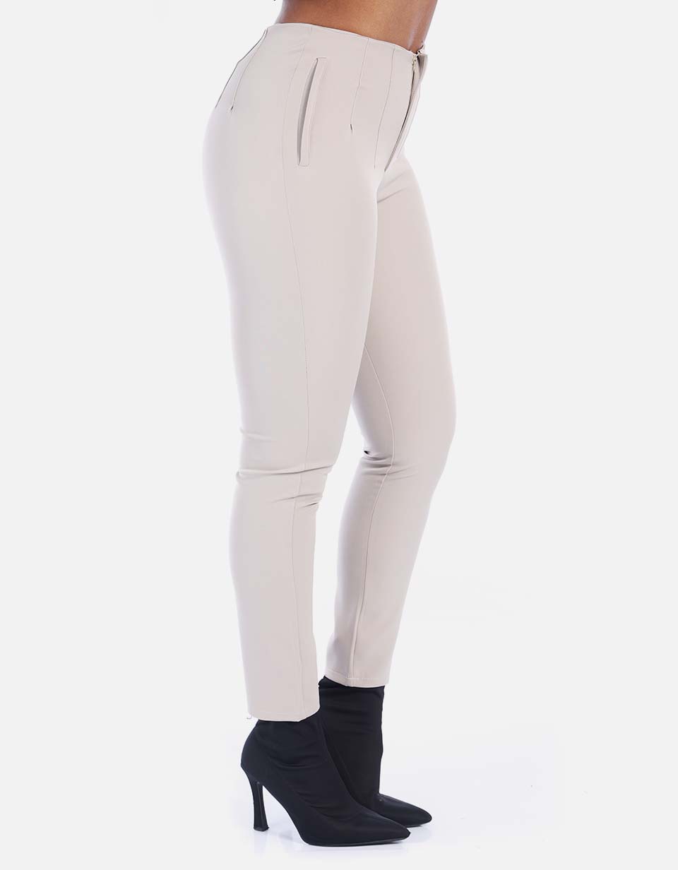 Pantalón tiro alto con prenses Mujer