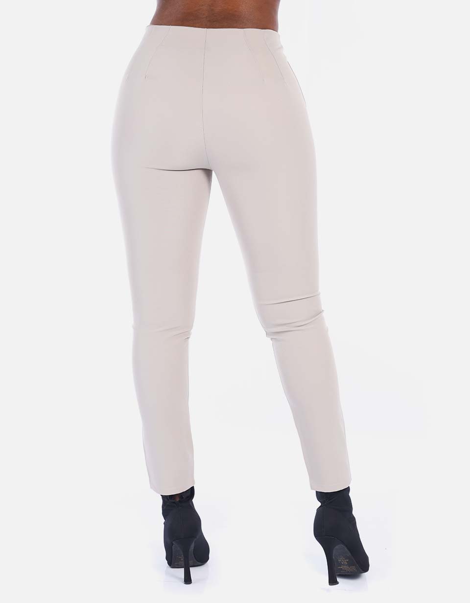 Pantalón tiro alto con prenses Mujer