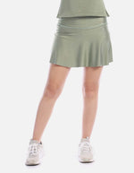 Falda short deportiva comoda