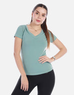 Camiseta deportiva Cuello V Manga corta